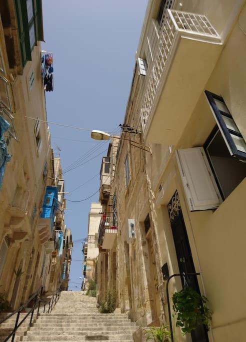 Moco, Modern Comfort In Historic City Of Senglea Villa ภายนอก รูปภาพ